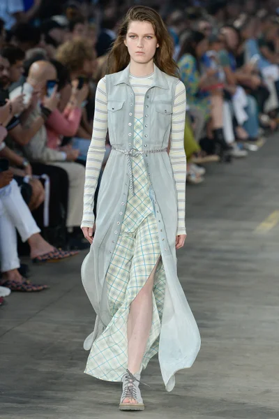 Look 33